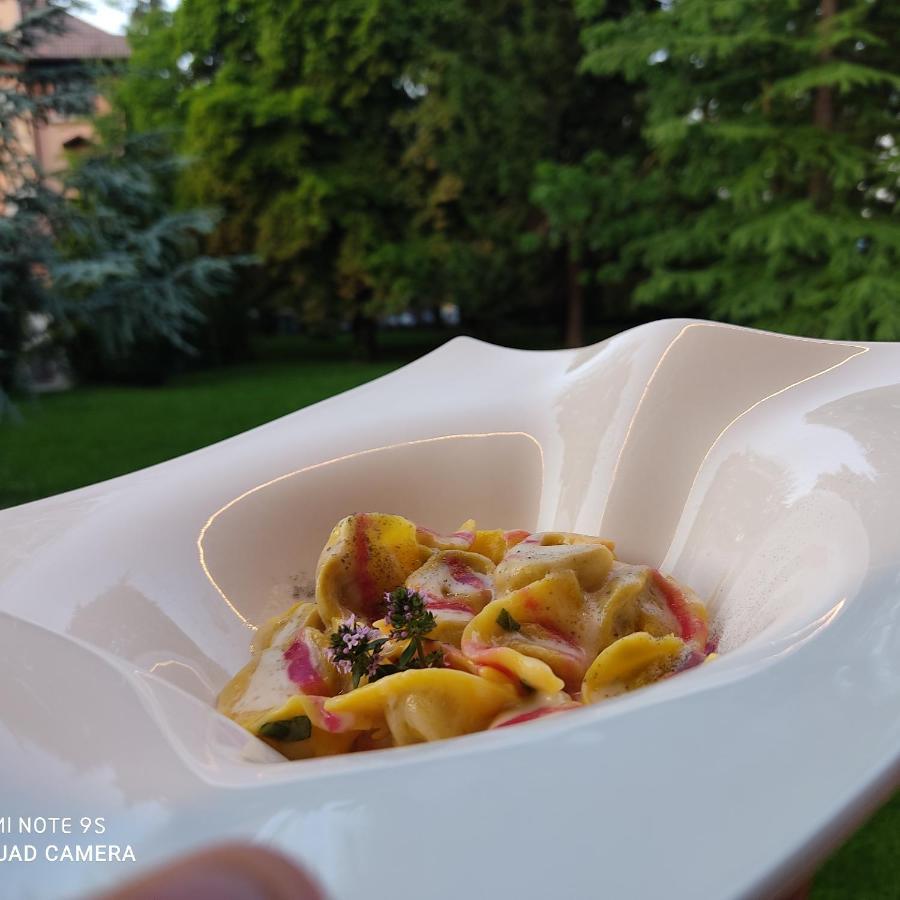 Villa Ciardi Wellness Hotel & Ristorante 阿西阿高 外观 照片