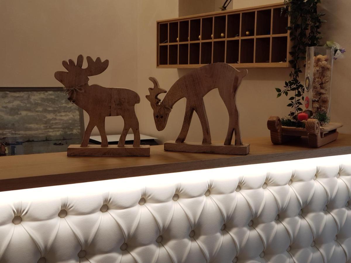 Villa Ciardi Wellness Hotel & Ristorante 阿西阿高 外观 照片